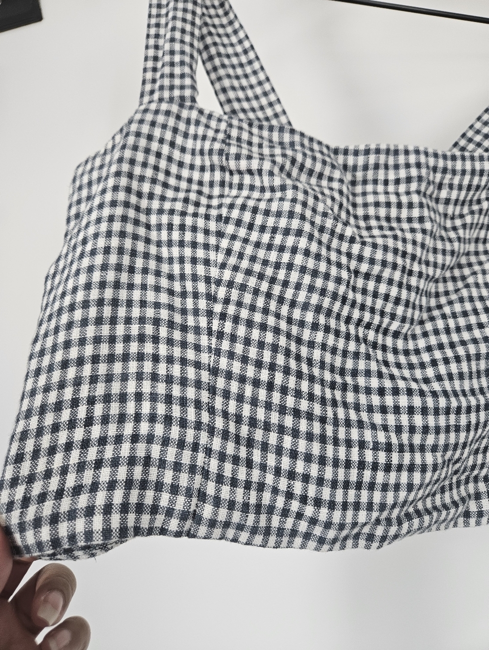 Reformation Gray White Linen Gingham Plaid Cropped Top - Picture 4 of 9